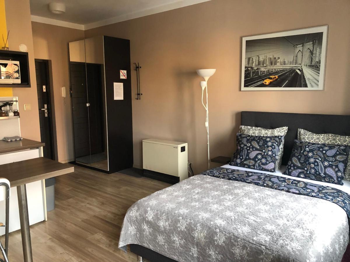 Апартаменты Krakowska 25 Познань Экстерьер фото